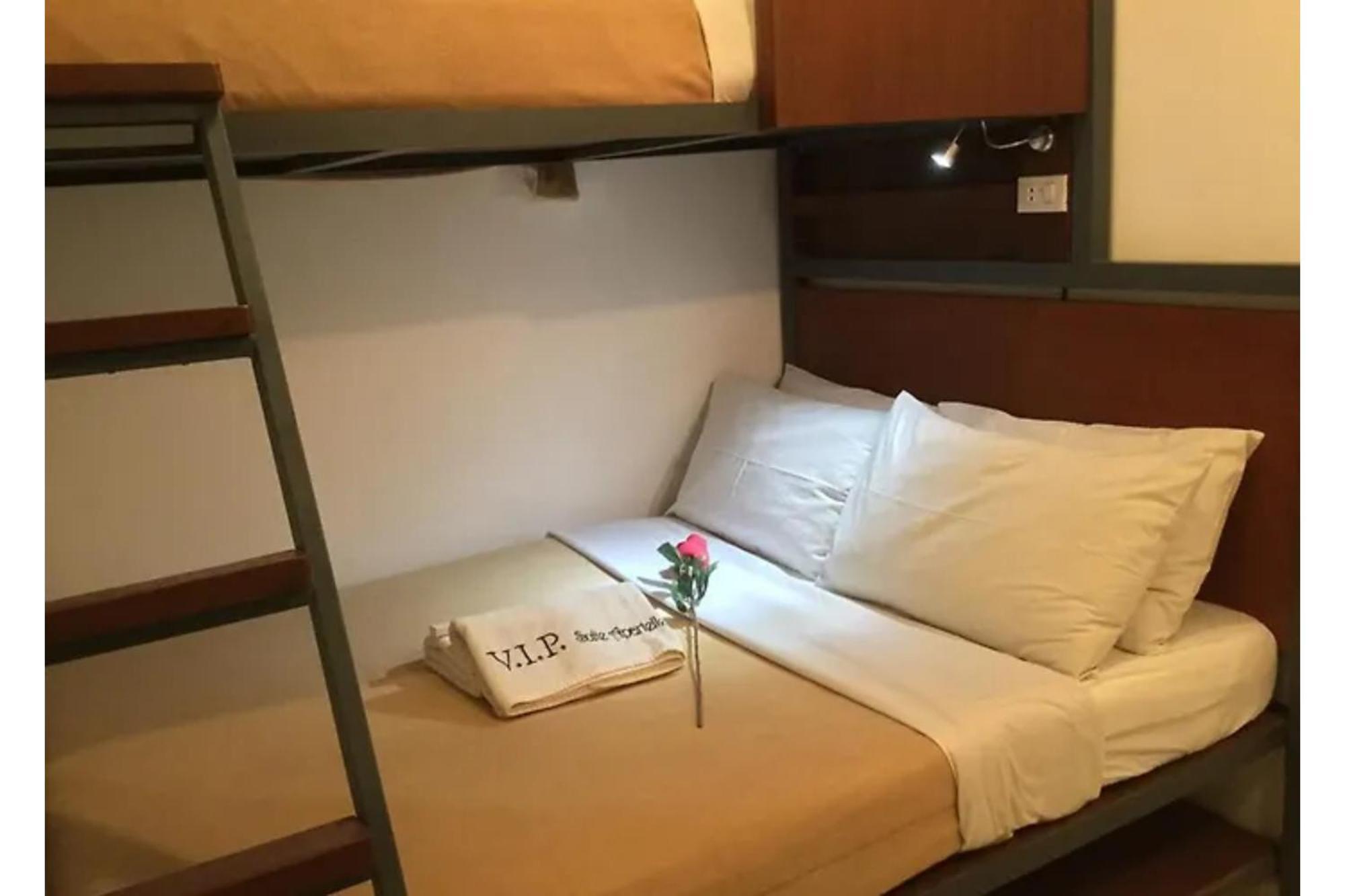 Townhouse Oak Makati Manila Near Pnr Pasay Evangelista Formerly Vip Suites San Pedro Makati Exterior foto