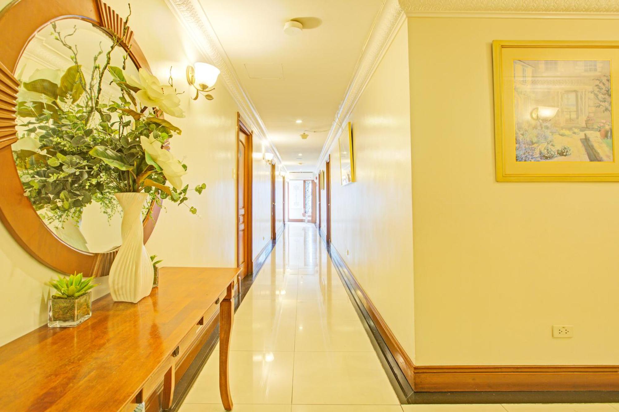 Townhouse Oak Makati Manila Near Pnr Pasay Evangelista Formerly Vip Suites San Pedro Makati Exterior foto