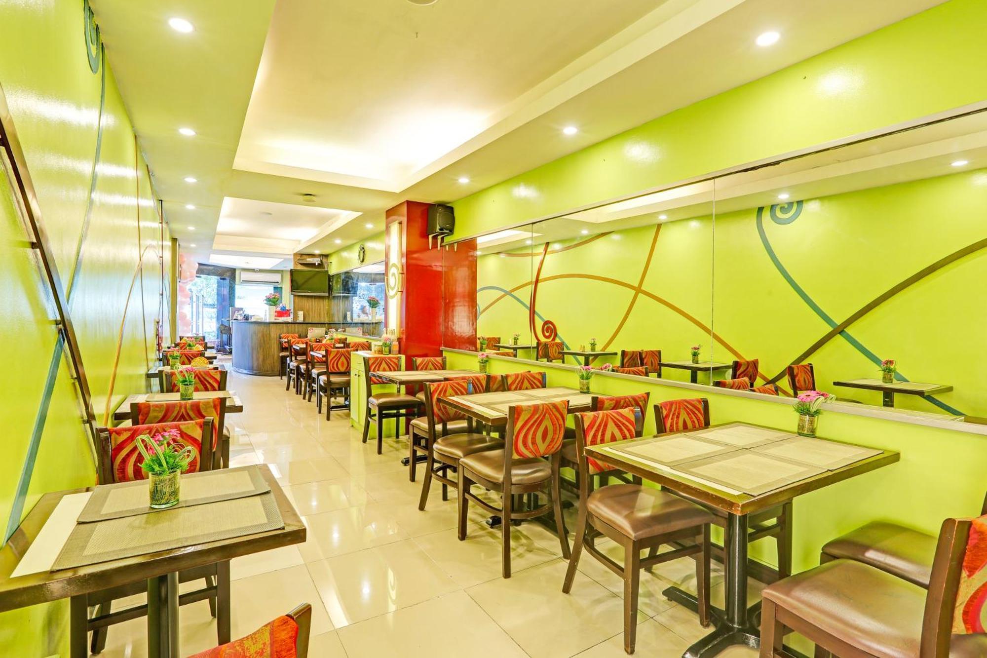 Townhouse Oak Makati Manila Near Pnr Pasay Evangelista Formerly Vip Suites San Pedro Makati Exterior foto