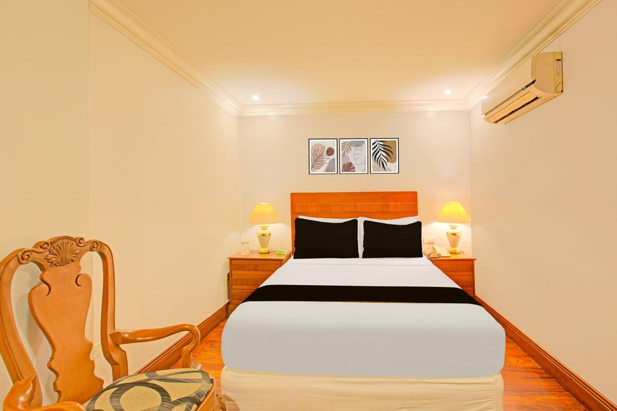 Townhouse Oak Makati Manila Near Pnr Pasay Evangelista Formerly Vip Suites San Pedro Makati Exterior foto