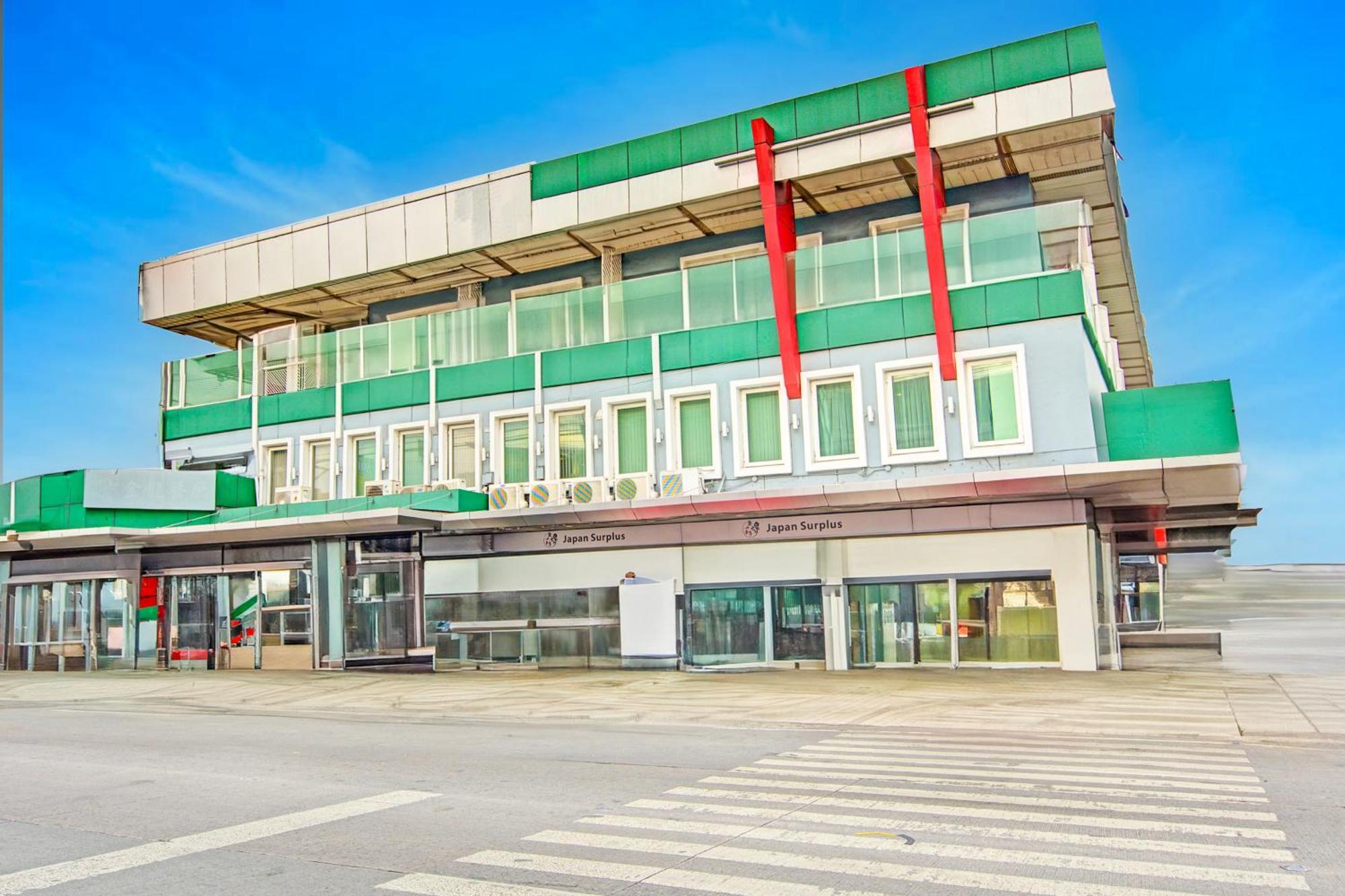 Townhouse Oak Makati Manila Near Pnr Pasay Evangelista Formerly Vip Suites San Pedro Makati Exterior foto