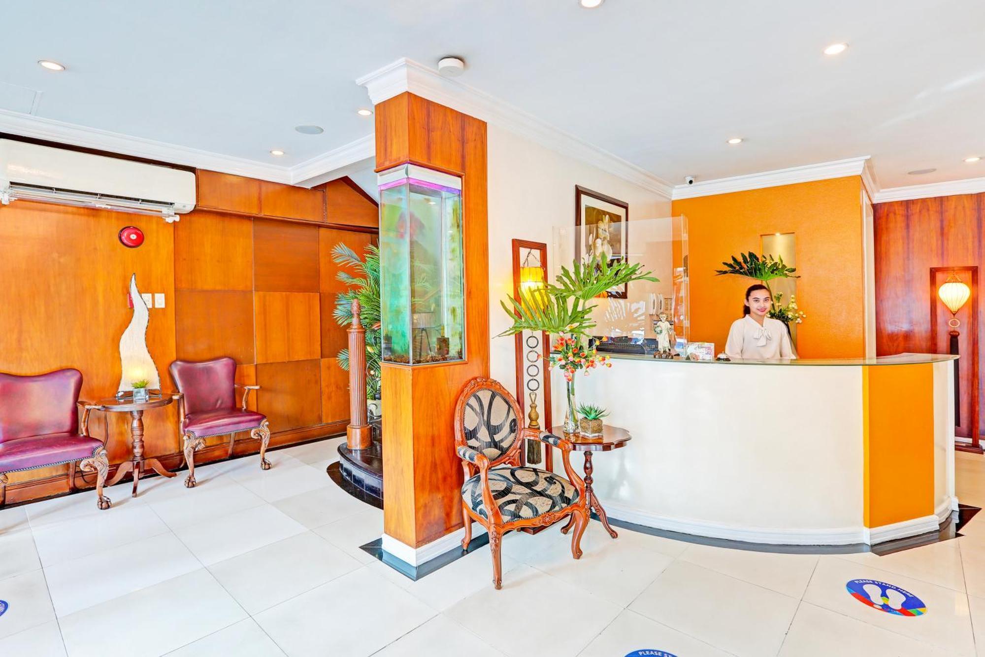 Townhouse Oak Makati Manila Near Pnr Pasay Evangelista Formerly Vip Suites San Pedro Makati Exterior foto
